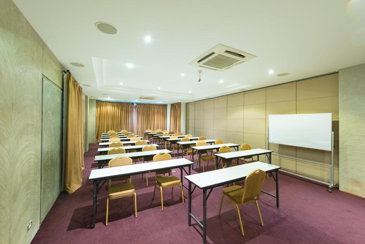 S Park Design Hotel Виентиане Екстериор снимка